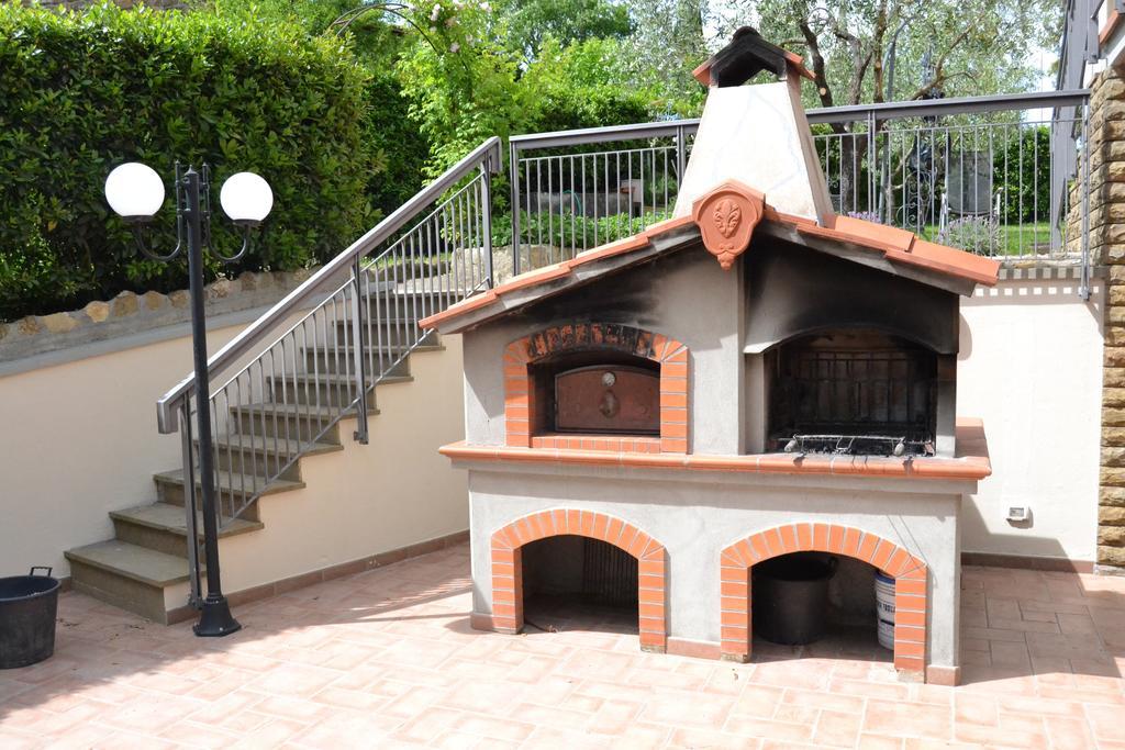 B&B Villa Il Poggiolino Molino del Piano ภายนอก รูปภาพ