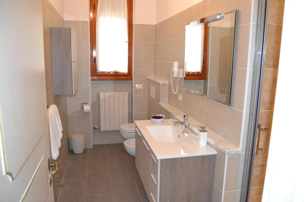 B&B Villa Il Poggiolino Molino del Piano ภายนอก รูปภาพ