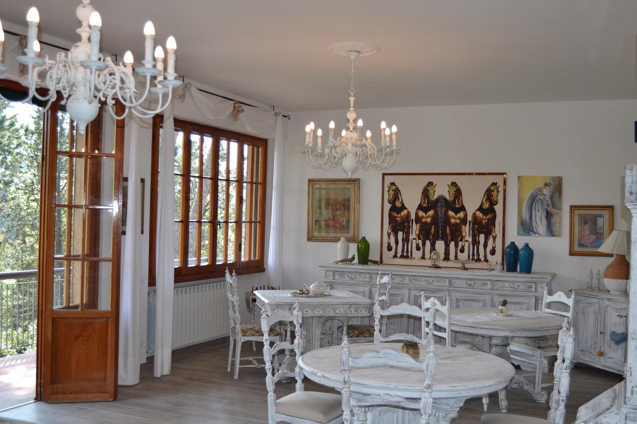 B&B Villa Il Poggiolino Molino del Piano ภายนอก รูปภาพ