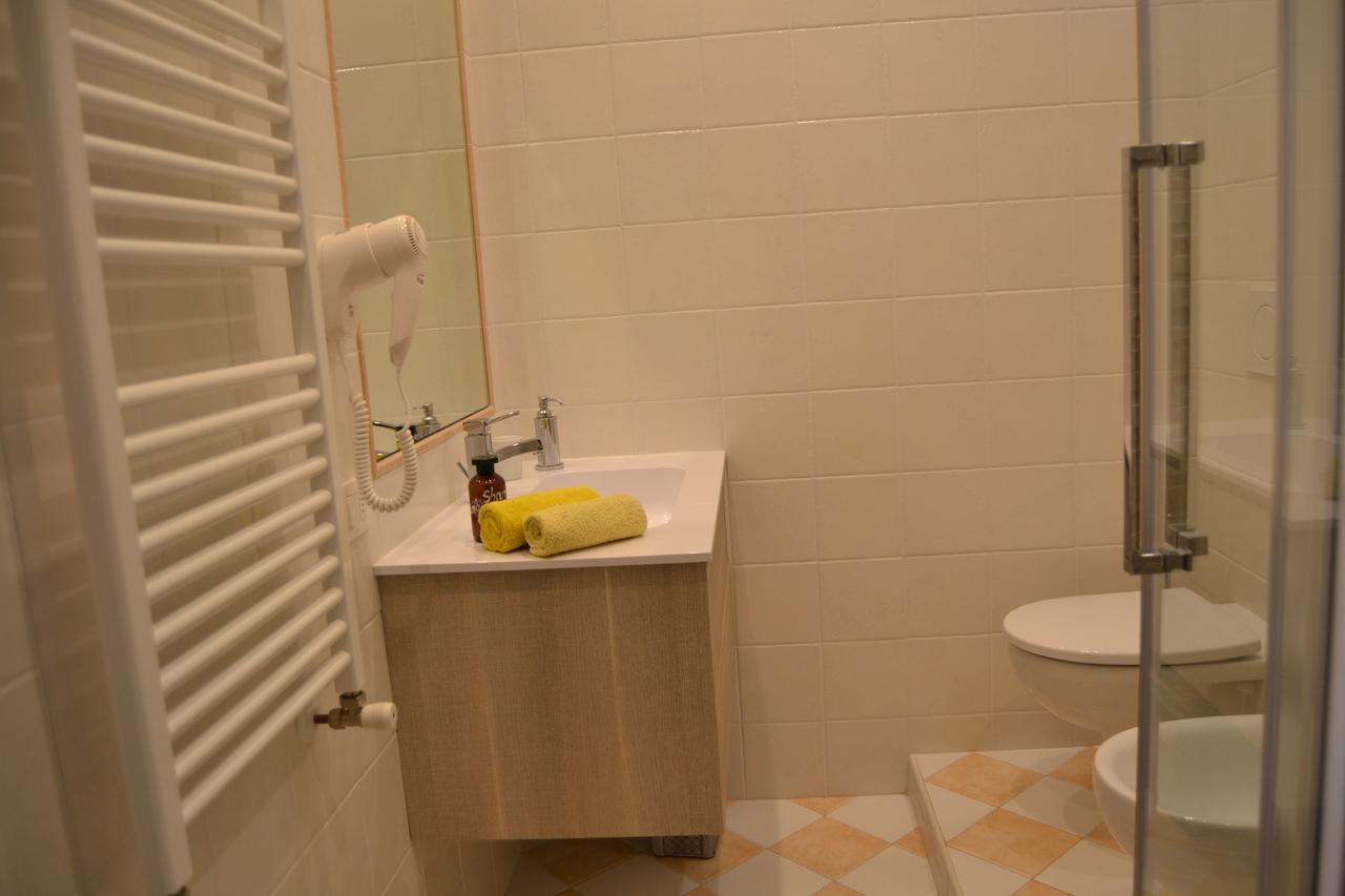 B&B Villa Il Poggiolino Molino del Piano ภายนอก รูปภาพ
